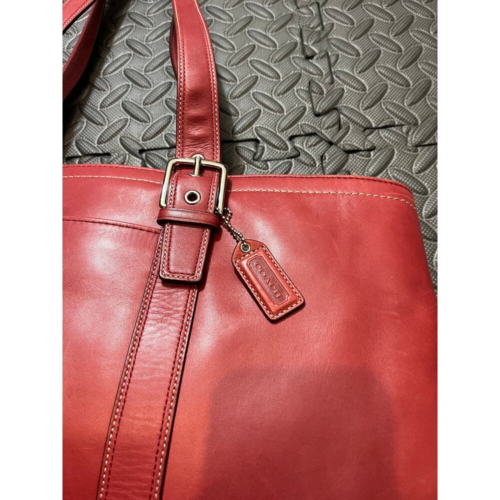 Vintage‎ COACH HAMPTON TOTE F10195 Red LEATHER Classic Womens Y2K BAG PURSE - Picture 2 of 12